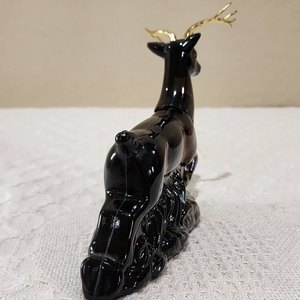 Vintage Avon TEN POINT BUCK DEER Brown Glass Bottle Wild Country Scent 7/8 Full